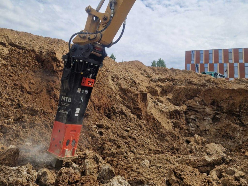 gradbena mehanizacija MTB