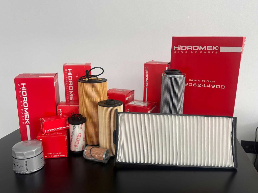 rezervni deli za gradbene stroje